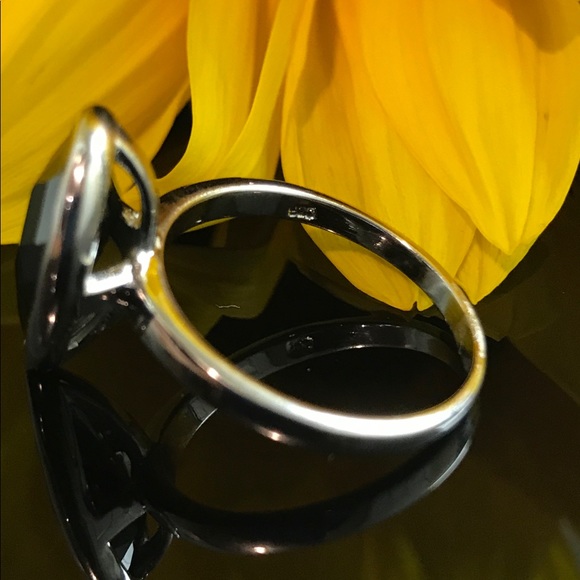 Teardrop Black CZ Sterling Silver Ring - Picture 3 of 5